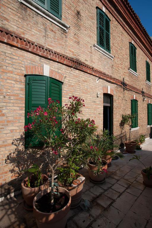 Rooms Split Pezelj Экстерьер фото