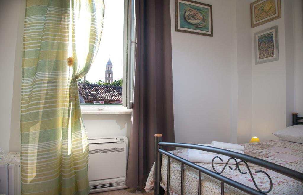 Rooms Split Pezelj Номер фото
